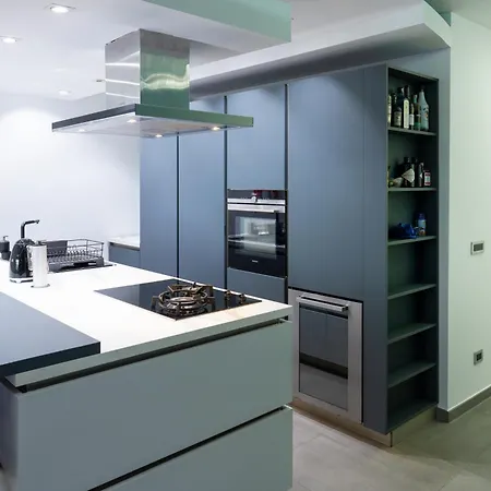 Marina Harbour, Luxury Terraced Seaview Apartment, Msida, Pieta, Malta *