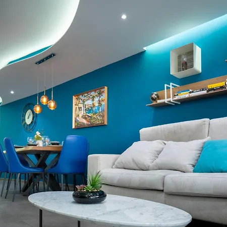 Marina Harbour, Luxury Terraced Seaview Apartment, Msida, Pieta, Malta * Pietà