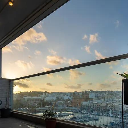 Marina Harbour, Luxury Terraced Seaview Apartment, Msida, Pieta, Malta Pietà