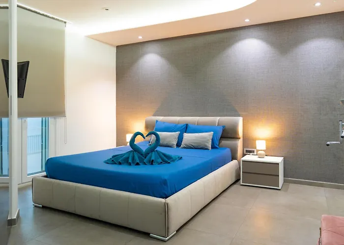 Marina Harbour, Luxury Terraced Seaview Apartment, Msida, Pieta, Malta